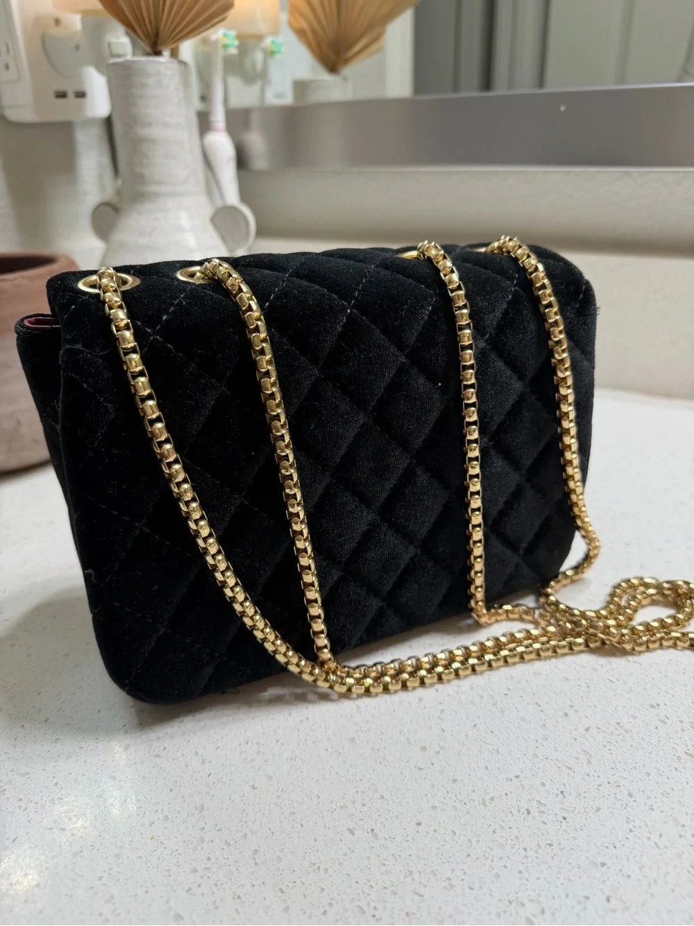 Fashion Nova Black Quilted Velvet Purse with Gold Chain